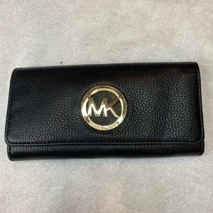 MICHAEL KORS Leather Wallet